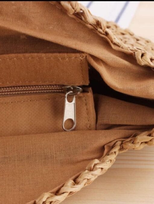 Bali Round Straw Handbag – Image 4