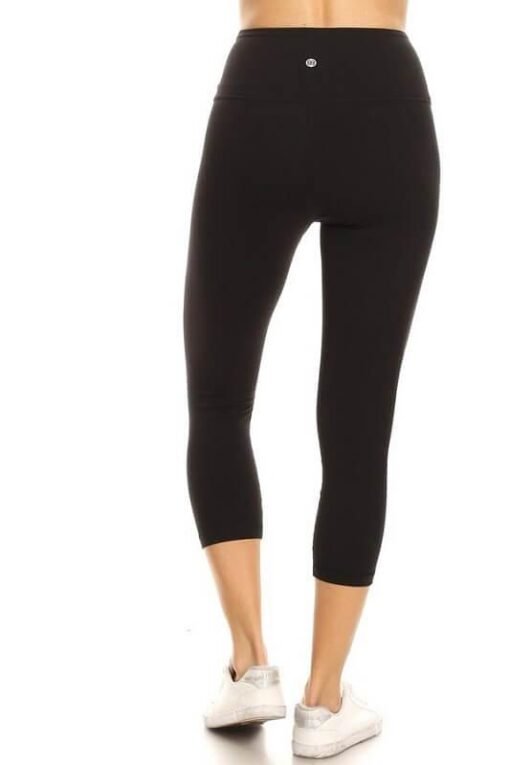 Black Yoga Capri Leggings | Women's Athleisure – Image 4