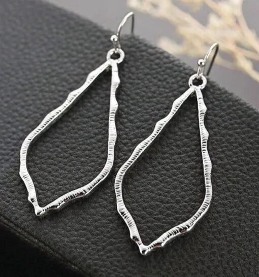 Hollow Waterdrop Dangle Earrings Jewelry – Image 4