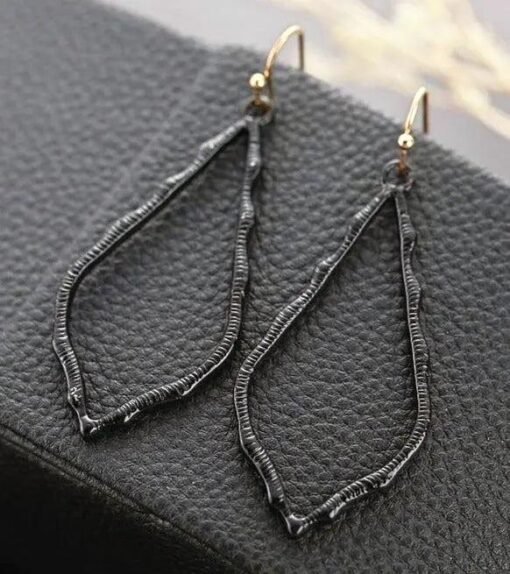 Hollow Waterdrop Dangle Earrings Jewelry – Image 6