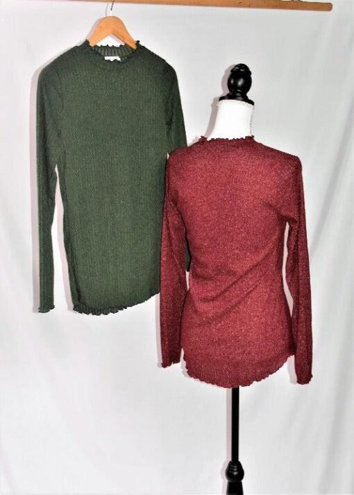 Ivy Lettuce-Edge Detailed Top – Image 3