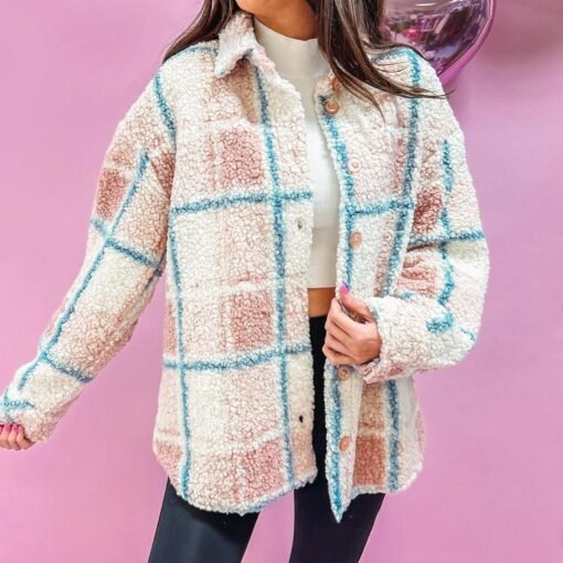 Charlotte Fuzzy Jacket – Image 3