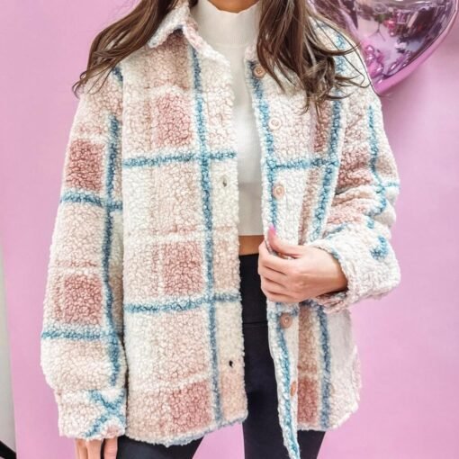 Charlotte Fuzzy Jacket – Image 4