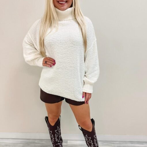 Chelsea Sweater – Image 6