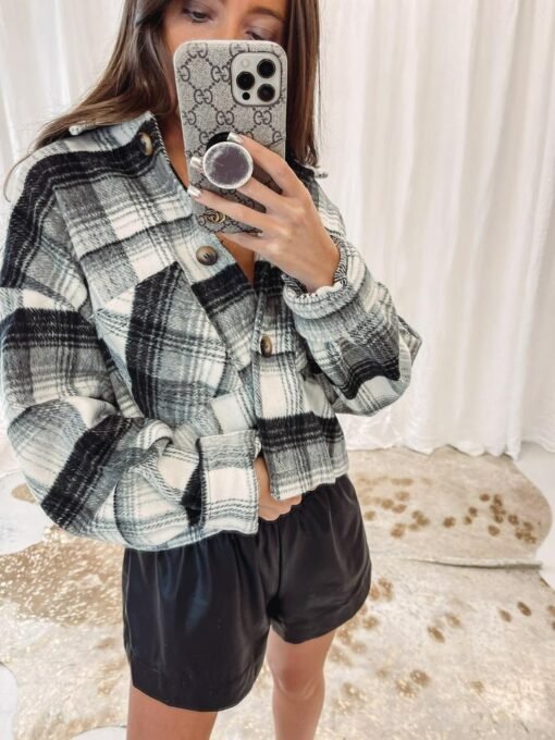 Cori Shacket – Image 4