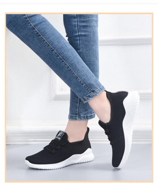 Summer Loophole Flying Woven Surface Women's Shoes White Bottom Black Surface Mother Sports Shoes Breathable Soft Bottom Running Women's Shoes – Image 3